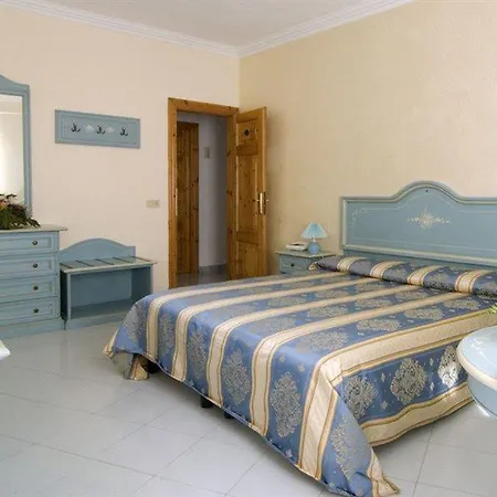 Hotel St. Leonard 4*