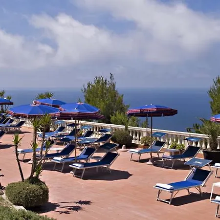 St. Leonard Hotel 4*