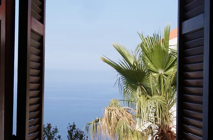 Ξενοδοχείο St. Leonard