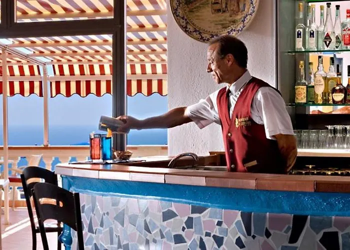 Ξενοδοχείο St. Leonard 4*